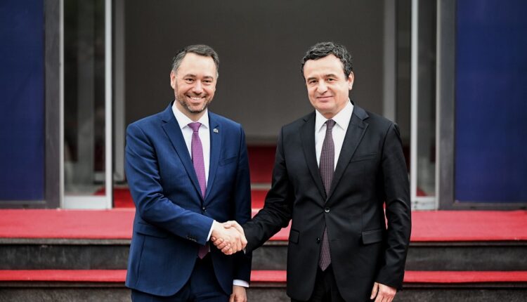 Maxime Prevot Kryediplomati belg: Kosova të zgjidhë bllokimin politik dhe të vazhdojë dialogun me Serbinë