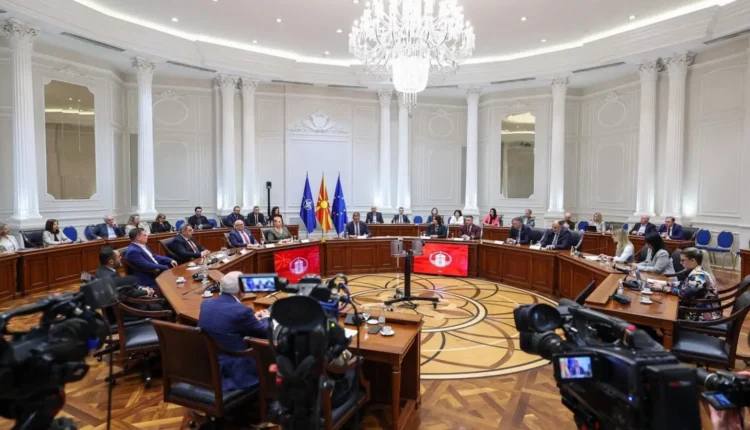 Rektorë dhe profesorë mbështesin Ligjin për arsimin e lartë, pavarësisht vërejtjeve