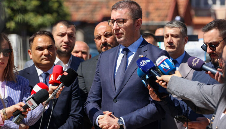 Mickoski: Filloi rikonstruksioni i “Bërsjaçka Buna” në komunën e Shuto Orizares
