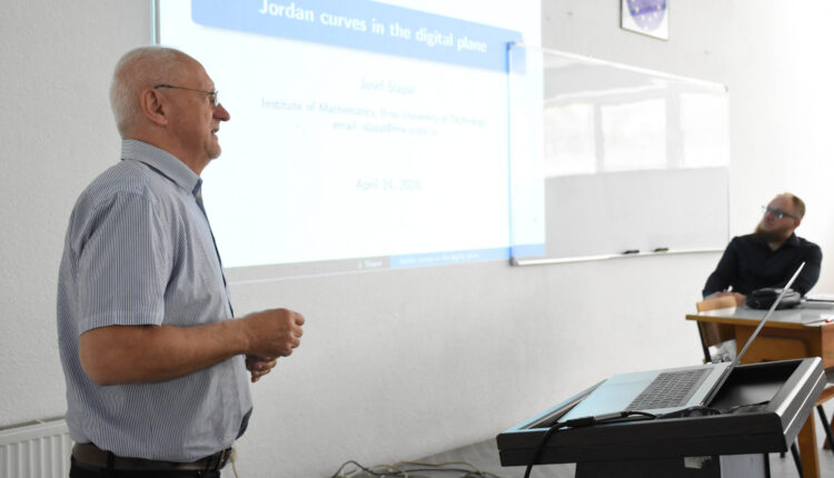 Profesori Josef Slapal nga Universiteti Teknologjik i Bërnos e vizitoi Universitetin e Tetovës