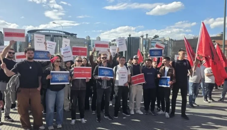Studentë nga Kosova në përkrahje të studentëve në Maqedoninë e Veriut: Nuk janë vetë, mbështetja do të jetë e vazhdueshme