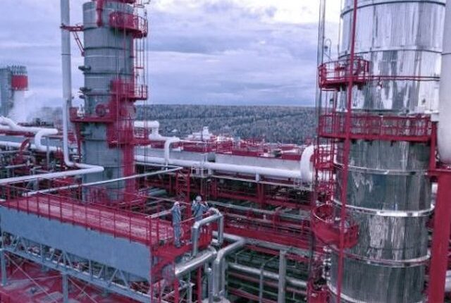 Ukraina godet objekt strategjik në Rusi/ Shënjestrohet fabrika e rëndësishme kimike 1700 km larg kufirit