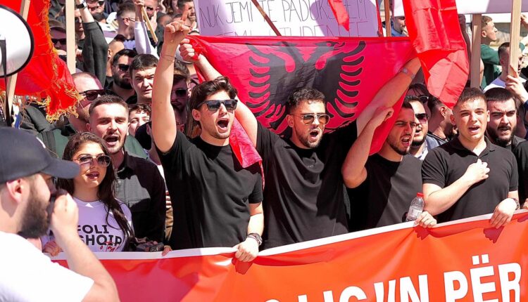 Mevlan Ademi: Neser Shkupi duhet të flasë shqip!