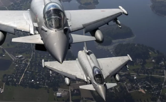 Avioni i NATO-s rrëzon një dron mbi Estoni, Letonia në alarm ajror