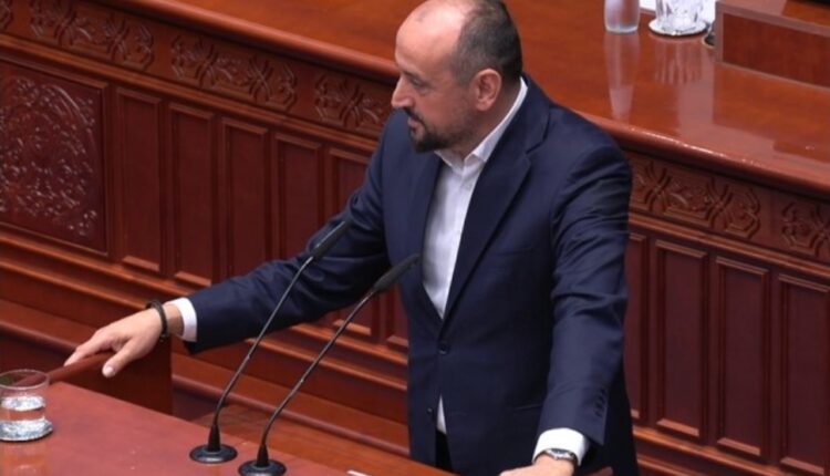 Bytyqi ndaj Koçovskës: 11 miliardë euro borxh i ri, po e çoni shtetin drejt humnerës me huazimet