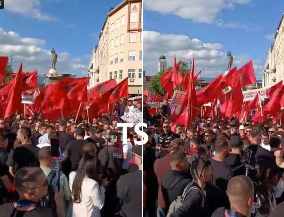 Dridhet Shkupi nga brohoritjet e studentëve: “UÇK, UÇK, UÇK” (VIDEO)