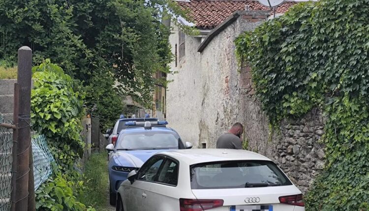 Tragjedi në familjen shqiptare në Itali: 2-vjeçarja përplaset aksidentalisht për vdekje nga babai i saj