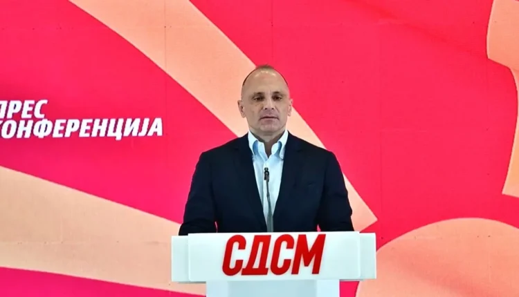 Filipçe: Orban – Vuçiç – Mickoski janë si “babushka” ruse, i pari ra, tani është radha e këtyre të dyve