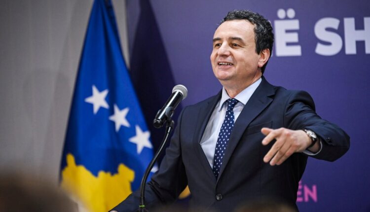 Abdixhiku konfirmoi bashkimin me Osmanin, Kurti: Le të punojnë me çka dinë e munden, por mos harroni si votoi populli para katër muajsh