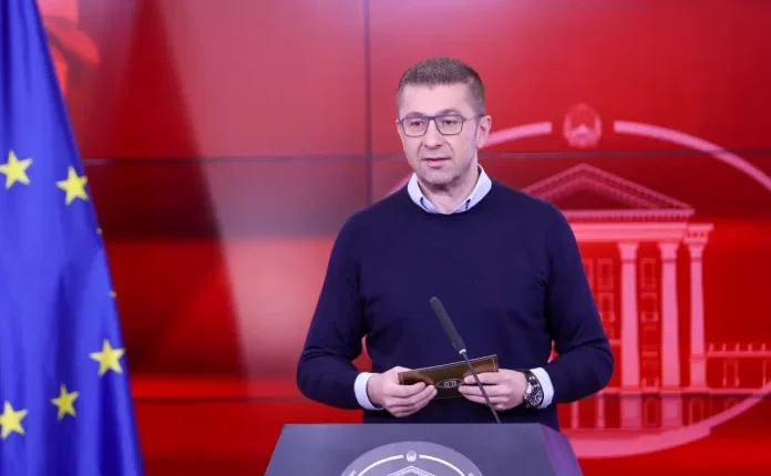 Mickoski: Rikonstruimi i Qeverisë do të sjellë energji të re, VMRO-DPMNE merr dy ministri të reja – atë të Shëndetësisë dhe atë të Politikës Sociale, Demografisë dhe të Rinjve