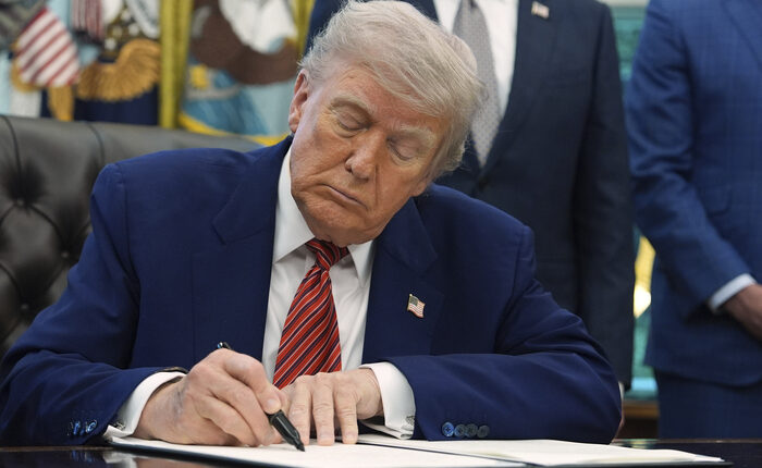 Trump nis çmontimin e sanksioneve të epokës Biden, Departamenti i Shtetit fillon procedurën