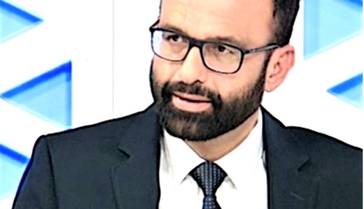Shasivari: VLEN-një me dyshen Kasami-Mexhiti po varros kultin e liderit absolut