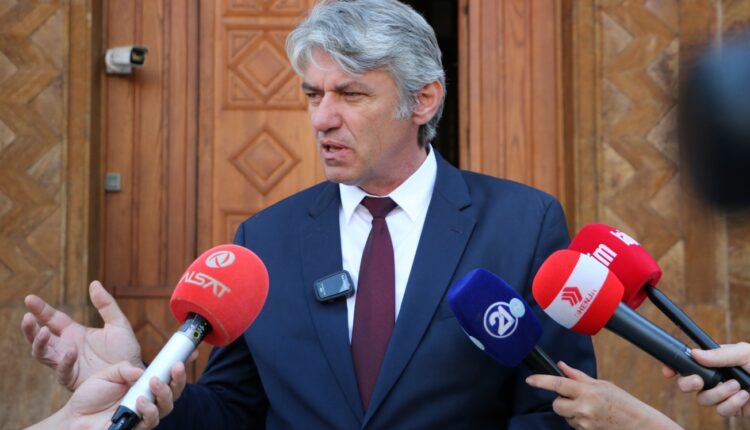 Sela mohoi hyrjen në Qeveri, kërkoi ndryshime Kushtetuese dhe heqjen e 20%-shit