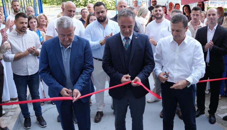 Aliu në vizitë në objektin e rikonstruktuar të Shtëpisë së Shëndetit në Kumanovë: Investimet në kujdesin shëndetësor parësor nënkuptojnë kushte më të mira për pacientët dhe punonjësit shëndetësorë