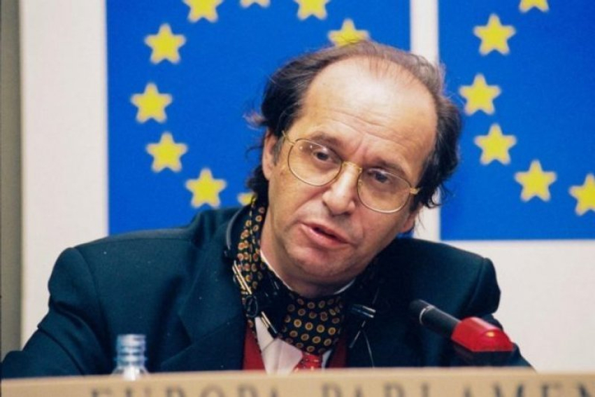 Buxhovi  Rugova ia dha përgjigjen Millosheviqit që në vitin 1989