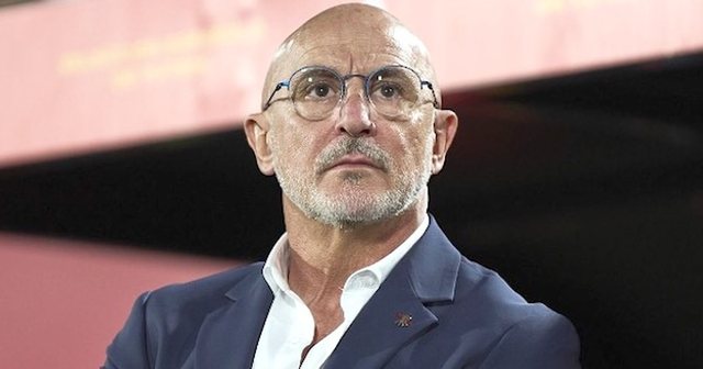 De la Fuente  trajneri i Spanjës qetëson   Lamine Yamal është në gjendje të përsosur 