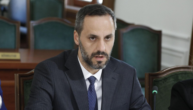 Ministri Lamallari  Persona të tjerë mund të shpallen  Non Grata  në emër të sigurisë kombëtare 