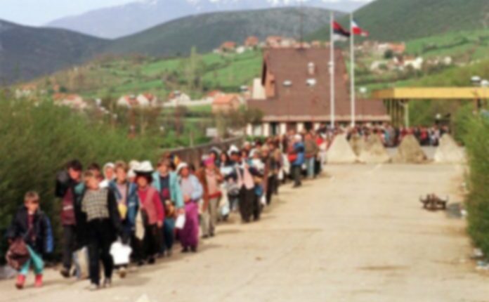 “Në kufirin mes Kosovës dhe Serbisë, i pashë për herë të parë prindërit e mi të poshtëroheshin”
