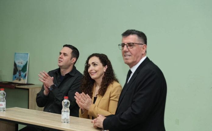 Lutfi Haziri “djeg” kandidaten e LDK-së për presidente, propozon Abdixhikun ose veten
