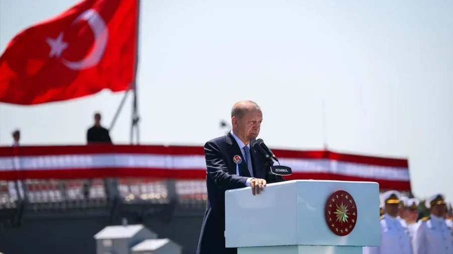 Turqia thellon praninë në tregun e mbrojtjes  eksporton për herë të parë një anije luftarake në një vend të NATO s
