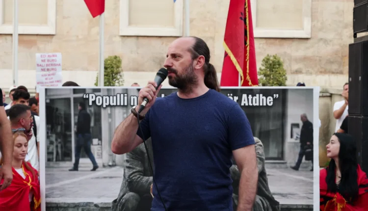 Dritan Goxhaj dhe 10 protestues të tjerë nën hetim
