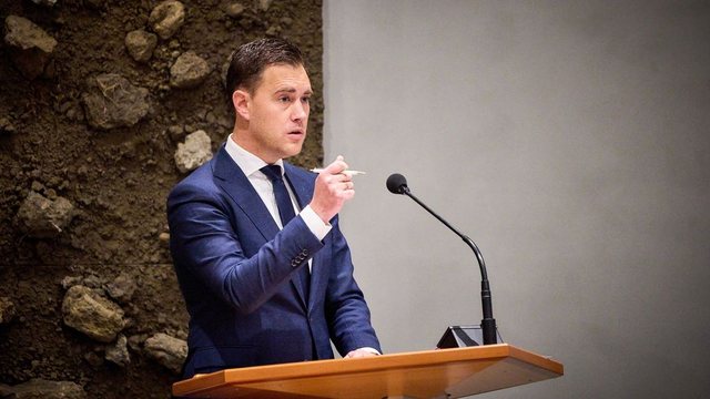 Parlamenti holandez ngre pikëpyetje për resortin në Zvërnec  kërkon hetim mbi kompanitë guaskë