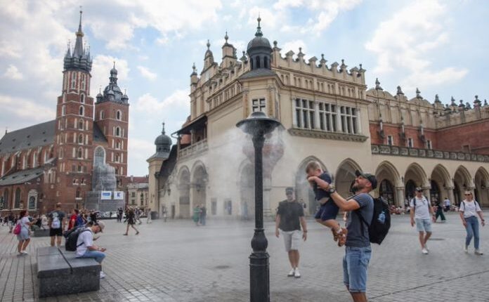 Vala e të nxehtit ekstrem përfshinë Europën, Gjermania mbi 40°C, qindra viktima në Spanjë