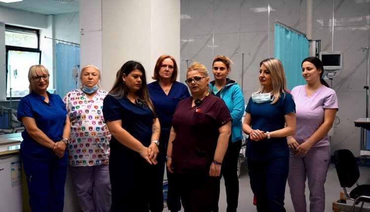 Infermierja Karolina Gjorgjiovska: Pas çdo transplantimi qëndron një ekip i përkushtuar ndaj jetës