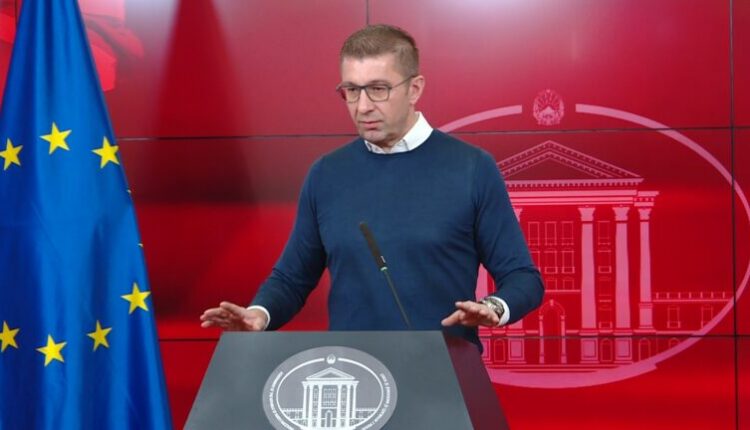 Mickoski nga Tivati: Mbetemi të përkushtuar ndaj integrimit evropian, por nuk do të sakrifikojmë dinjitetin kombëtar