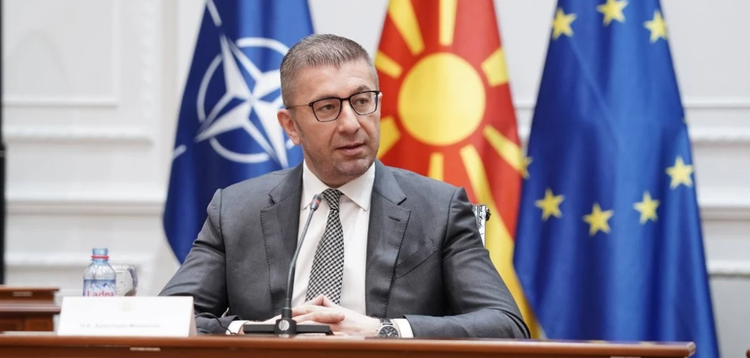 Mickoski për jurisprudencën: Mënyrën e dhënies së provimit e rregullon ministri, Fillkov është pjesë e zgjidhjes