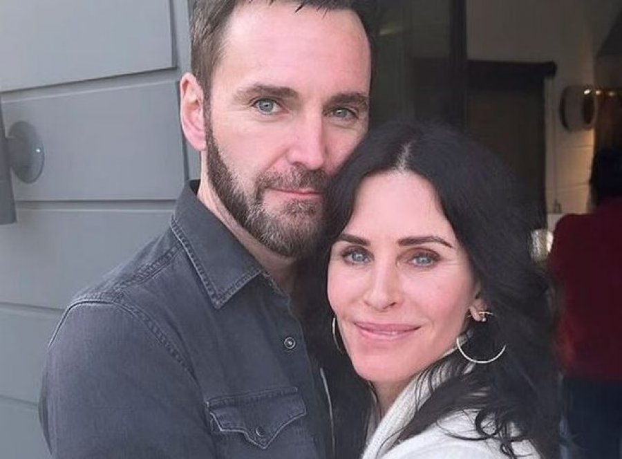Pas një dekade së bashku  Courteney Cox dhe Johnny McDaid ndahen qetësisht