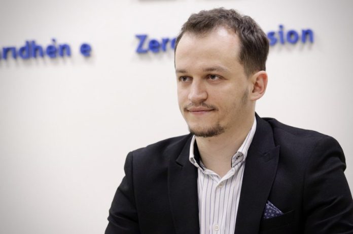Cakolli nga DV  Ja edhe sa deputet VV mund t i fitoj nga votat e diasporës