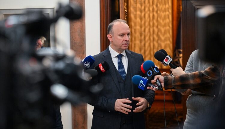 Dy vite në krye të Kuvendit, Gashi prezanton rezultatet e punës