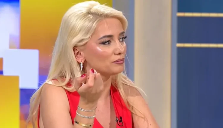 Gresa Behluli thotë se: Në dasma më kërkojnë edhe këngë të ndarjes
