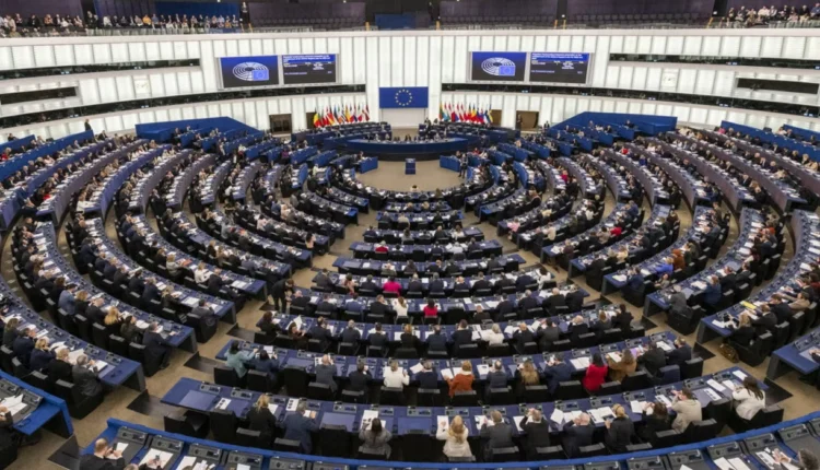 Parlamenti Evropian miraton raportin për Kosovën