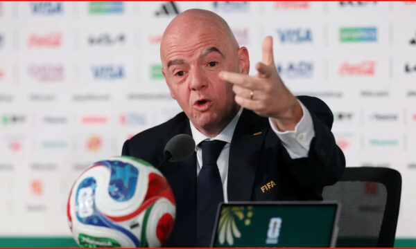 Irani sulmon FIFA n dhe Infantinon