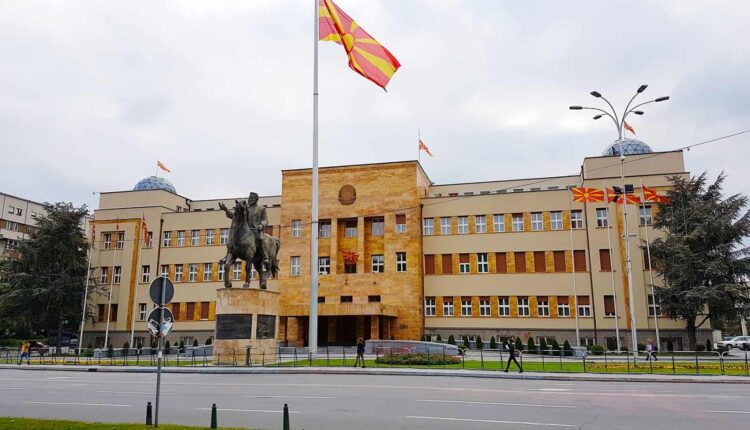 Pyetje të deputetëve në seancën e sotme të Kuvendit