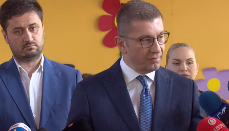 Mickoski i përgjigjet Taravarit: Garanci më të madhe për rrugën evropiane të vendit sesa prishja e kontratës me Gjokën nuk ka!