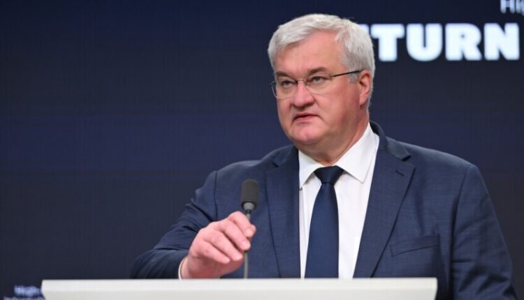 Ukraina: Putin humbi shansin “për të dalë nga lufta e tij e dështuar” duke refuzuar ofertën e Zelenskyyt për takim