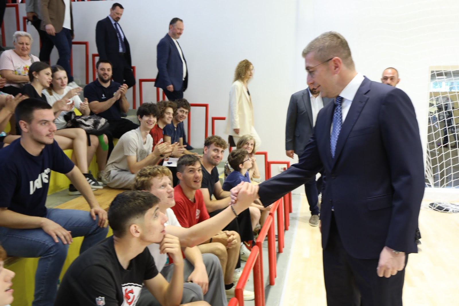 Mickoski  Është vënë në përdorim salla sportive  Rasadnik  në Kisella Vodë