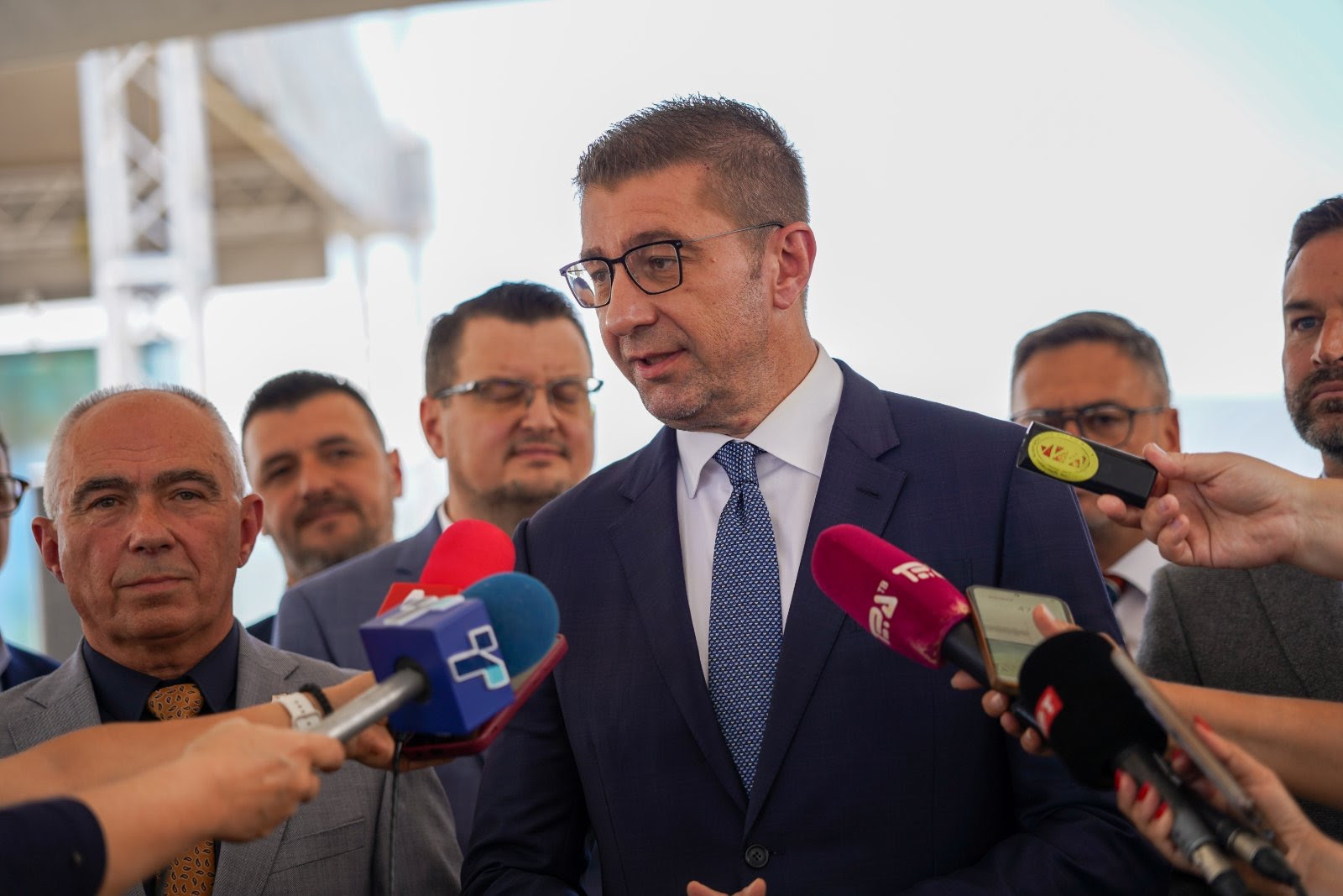 Mickoski  Qeveria mbështet ekonominë vendore  industria shënon rritje prej 7 5 për qind