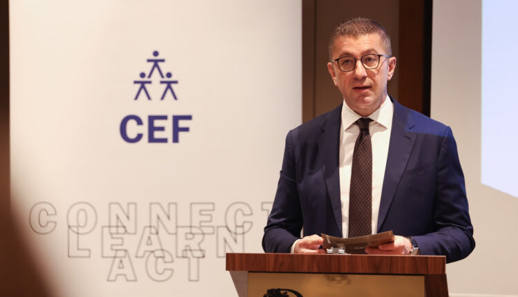 Mickoski: Financat e forta publike janë parakusht për investime në arsim, shëndetësi, infrastrukturë, siguri dhe zhvillimin e përgjithshëm të shoqërisë