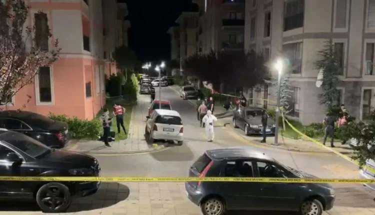 Zbulohen detaje të reja nga atentati në Laç/ Viktima dhe autori i dyshuar ishin fqinj, u qëllua me shtatë plumba, sapo zbriti nga makina…