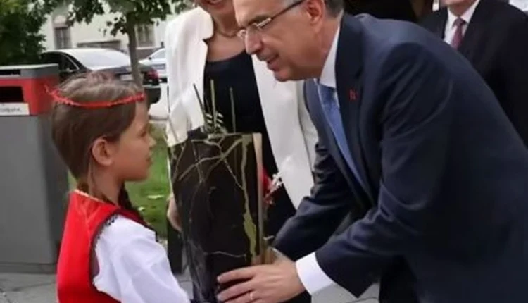 Presidenti Begaj nis vizitën në Luginën e Preshevës, takime me drejtuesit e komunave shqiptare