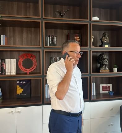 Hamza telefonatë me Thaçin: Më 16 shtator drejtësia do të vihet në vend!