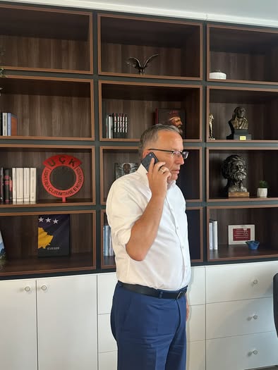 Hamza telefonatë me Thaçin  Më 16 shtator drejtësia do të vihet në vend 