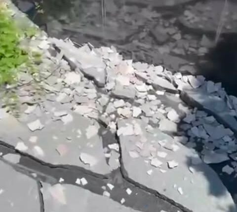Thyhet pllaka përkujtimore e Mehmet Pashë Derallës në Tetovë! Pas vendimit për emrin e rrugës, sulmohet edhe simboli i gjeneralit shqiptar