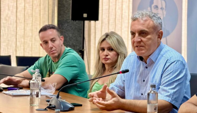 Bajram Rexhepi u bën thirrje qytetarëve të marrin pjesë në protestën e nesërme kombëtare në Tetovë