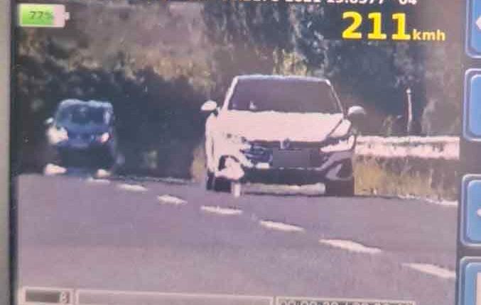 Voziste me 211 km/h, arrestohet shoferi
