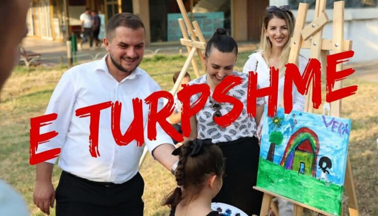 BDI Tetovë: E TURPSHME – Albi Qamili që shau një vajzë dy vjeçare shfaqet para fëmijëve!